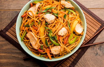 chicken-sch-hakka-noodles